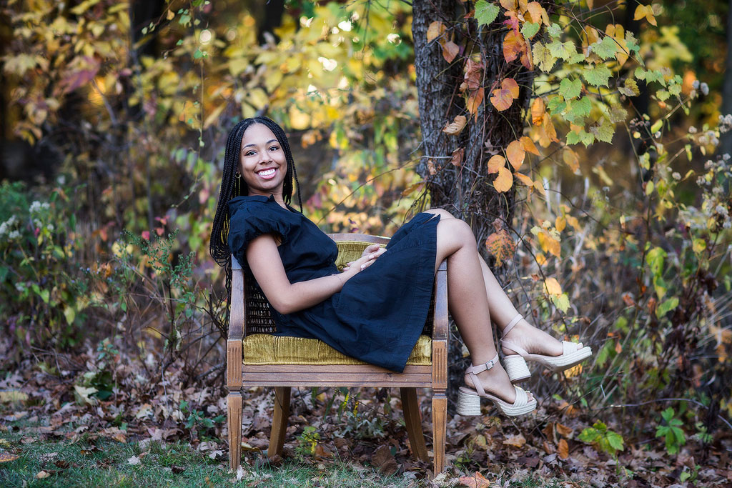 Chicago Senior Photographer 38 colorful fall photo session for this flossmoor high school senior