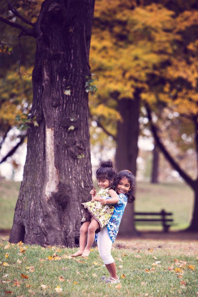 Chicago and Suburban Child Photographer 15 Chicago child photographer - fun photo of sisters by Marmalade Photography