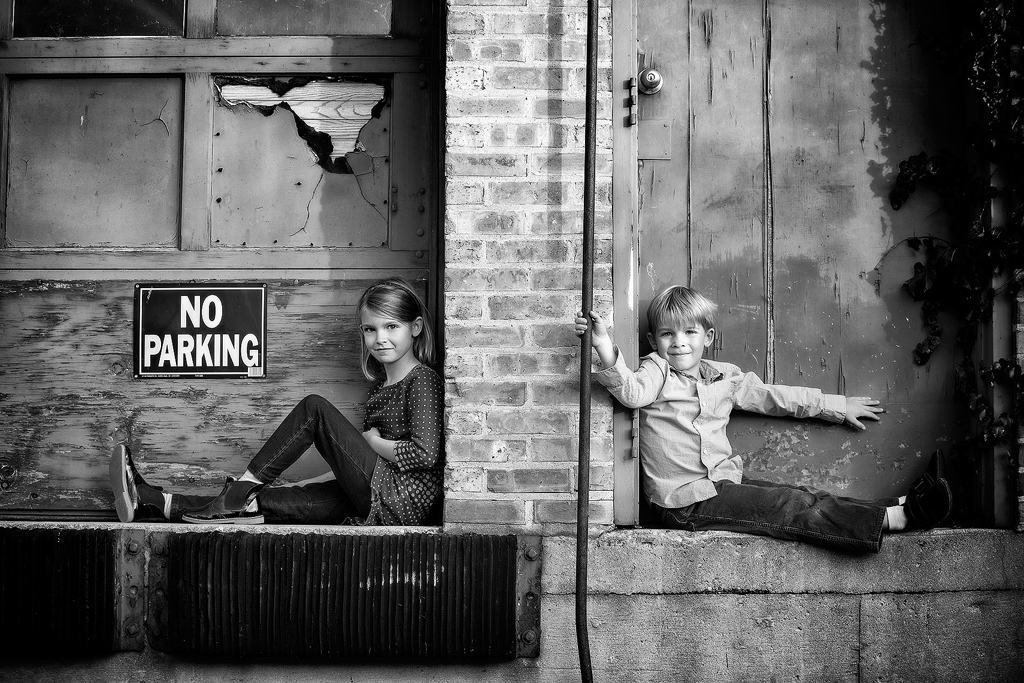 Chicago and Suburban Child Photographer 14 Chicago kid photos - black and white image of two siblings by Marmalade Photography