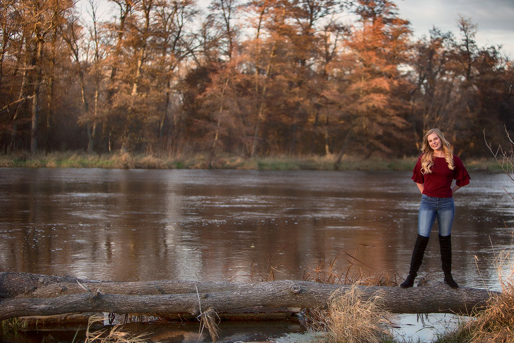 Chicago Senior Photographer 51 Suburban senior photographer - Autumn high school senior photos - Marmalade Photography