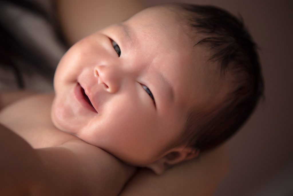 Suburban and Chicago Infant and Baby Photographer 4 Gold Coast location in Chicago baby photographs by Marmalade Photography