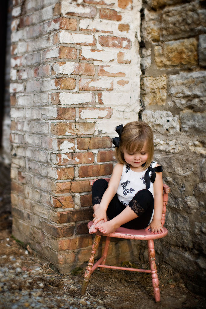 LET'S TALK DETAILS 6 Relaxed and quiet moments photographed by Chicago photographer Marmalade Photography