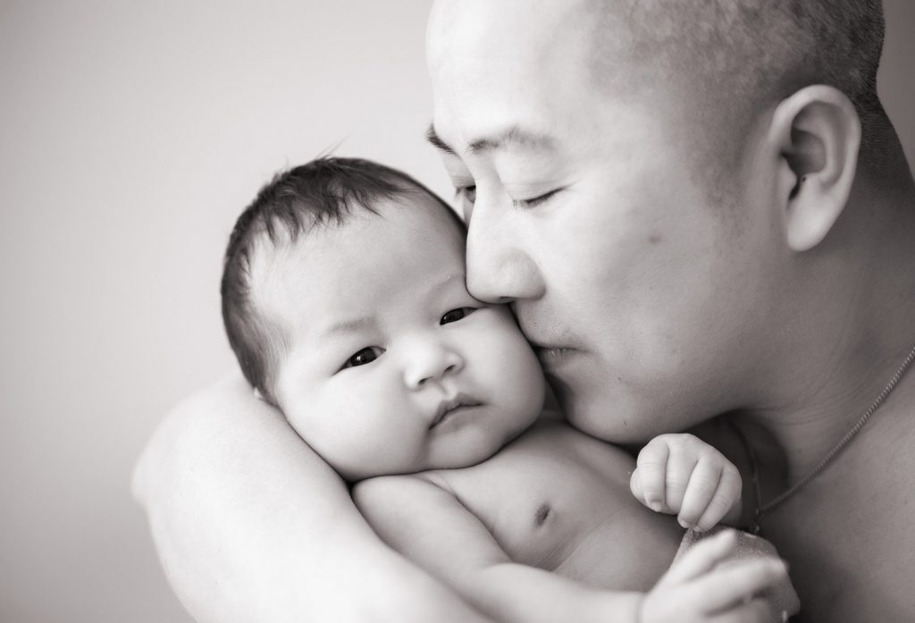 Suburban and Chicago Infant and Baby Photographer 25 Newborn with dad at home in Chicago by Marmalade Photography