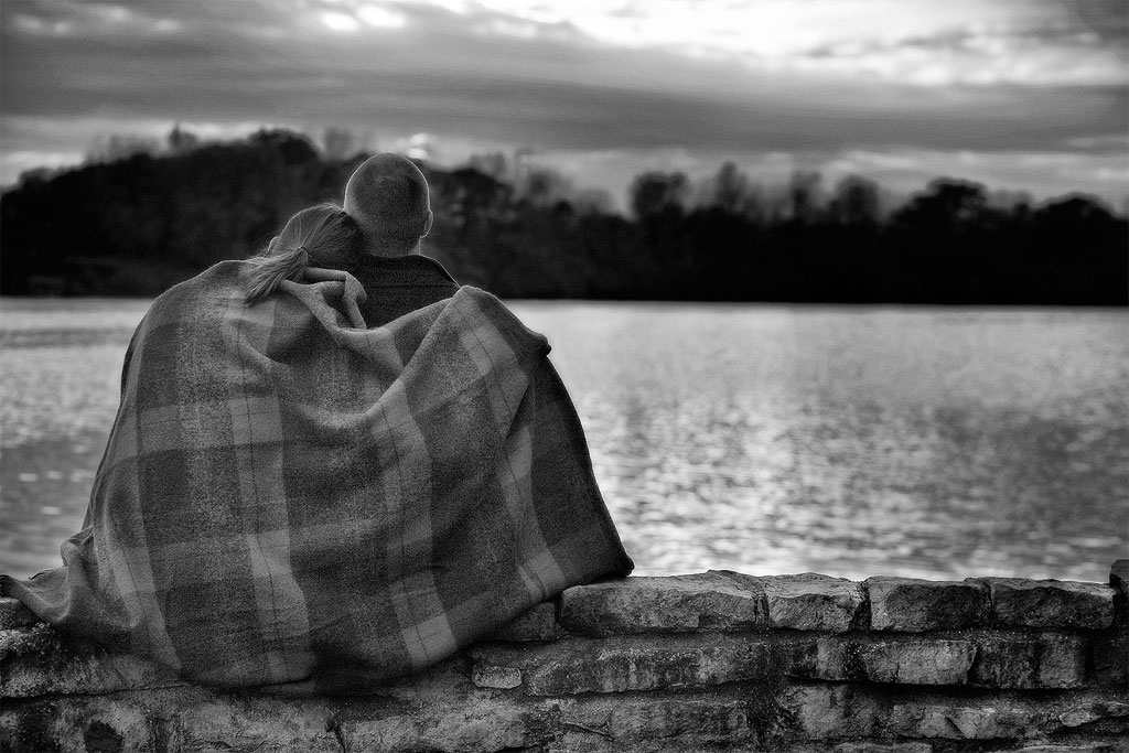 LET'S TALK DETAILS 18 couple by river chicago photos